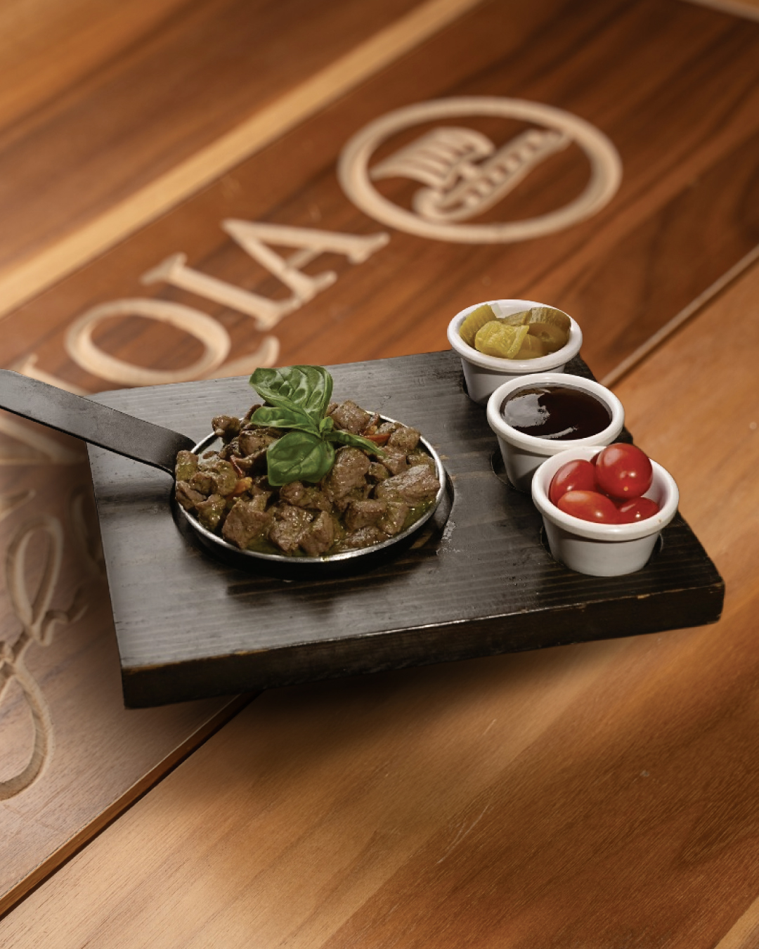 راس عصفور بالحبق