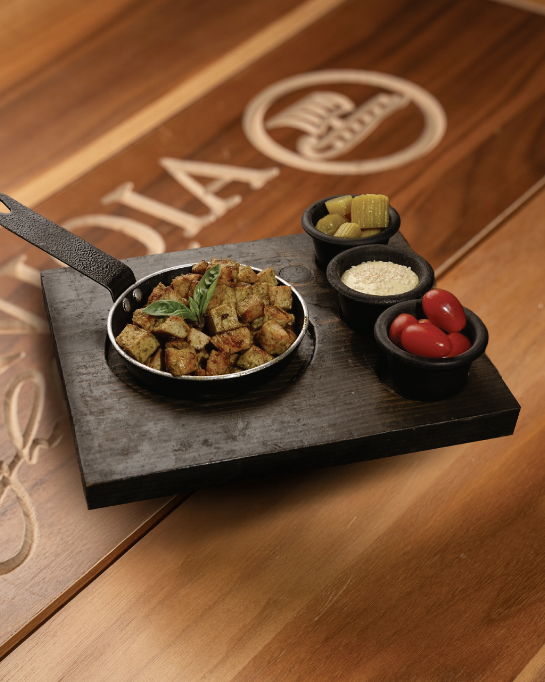 دجاج بالحبق